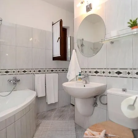 Lidia Apartment *